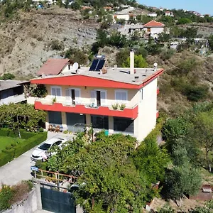 Guesthousemantho , Gjirokaster Albania