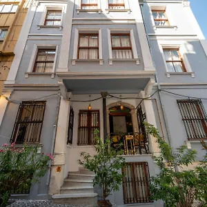 Hotel Valeria Antique 1892